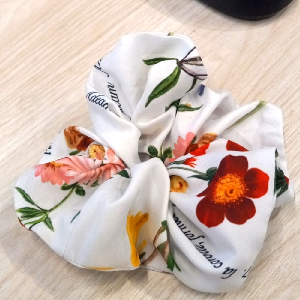 ADEAM hair accessory